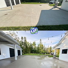 Presque-Isle-MIs-1-Exterior-Cleaning-Soft-Wash-House-Washing-Concrete-Paver-Cleaning-Exterior-Window-Cleaning 10